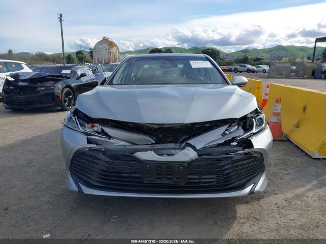 Toyota Camry Le Hybrid 2020 4T1E31AK2LU018513 Image 12