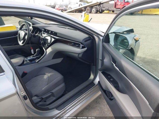 Toyota Camry Le Hybrid 2020 4T1E31AK2LU018513 Image 5