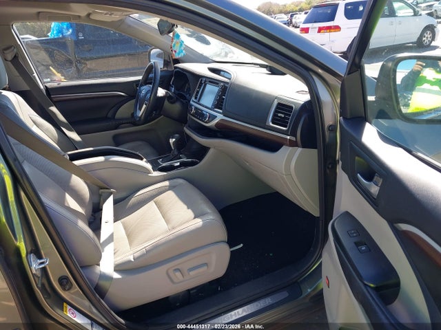 Продаж на аукціоні авто 2016 Toyota Highlander Hybrid Limited Platinum V6, vin: 5TDDCRFH0GS017642, номер лоту: 44451317