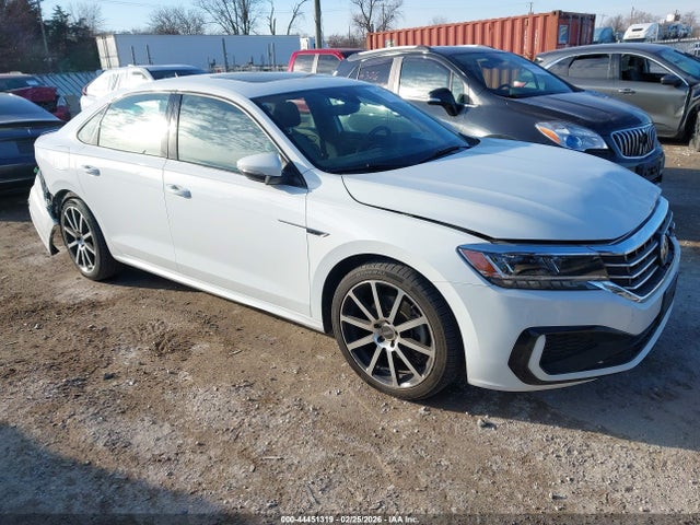 2021 VOLKSWAGEN PASSAT 1VWMA7A30MC006821