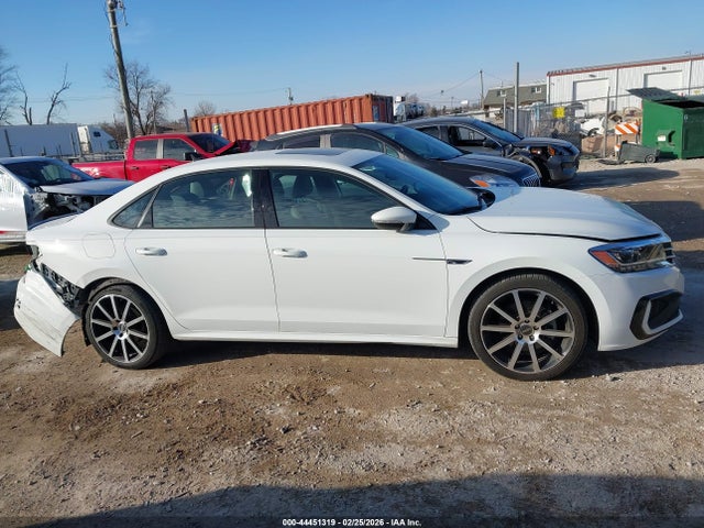 44451319 :رقم المزاد ، 1VWMA7A30MC006821 vin ، 2021 Volkswagen Passat 2.0t R-line مزاد بيع