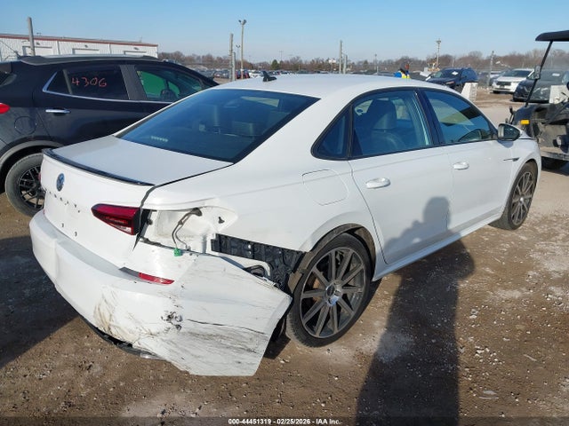 2021 VOLKSWAGEN PASSAT 1VWMA7A30MC006821 Photo 3