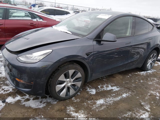 2023 TESLA MODEL Y 7SAYGDEE8PF599707 Photo 1