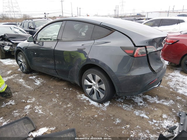 2023 TESLA MODEL Y 7SAYGDEE8PF599707 Photo 2