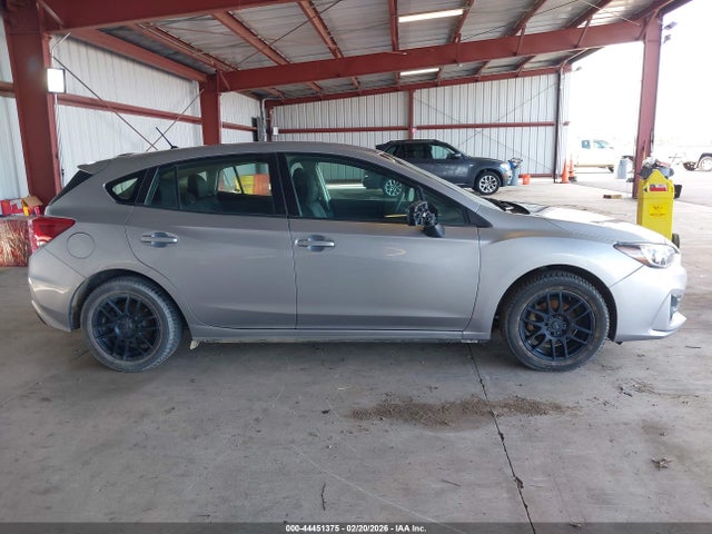 Subaru Impreza 2.0i 2017 4S3GTAA65H3740040 Image 13