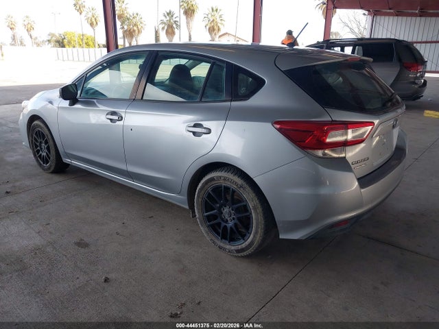Subaru Impreza 2.0i 2017 4S3GTAA65H3740040 Image 3