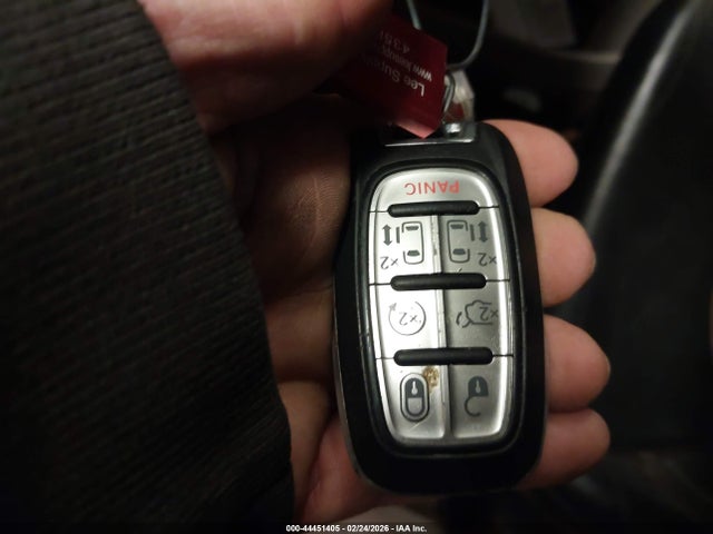 2018 Chrysler Pacifica Touring L Plus მანქანა იყიდება აუქციონზე, vin: 2C4RC1EG9JR315672, აუქციონის ნომერი: 44451405