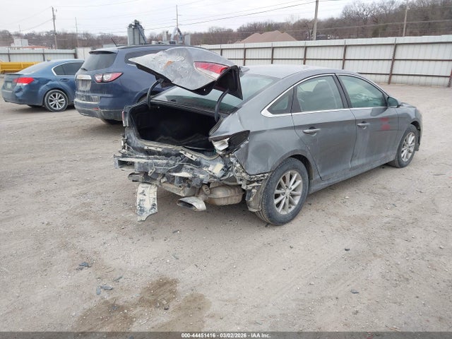 Hyundai SONATA SE 2019 5NPE24AF5KH793294 Image 4