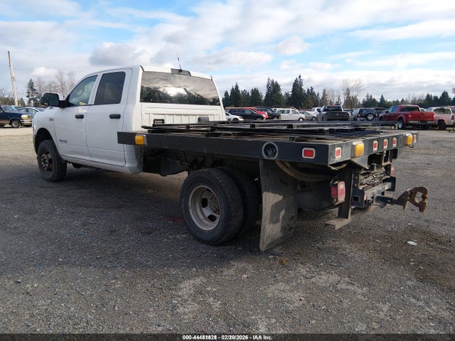 3C7WRTCJXKG620488 RAM 3500 Chassis Tradesman/slt/laramie/limited