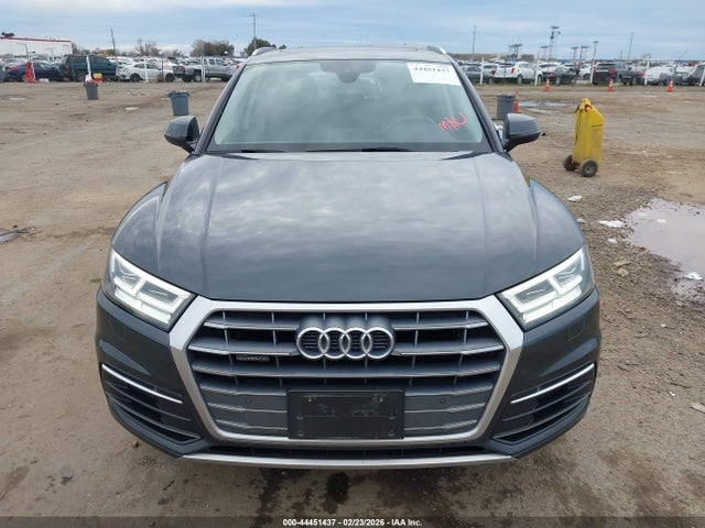 WA1BNAFY5J2236575 Audi Q5 2.0t Premium