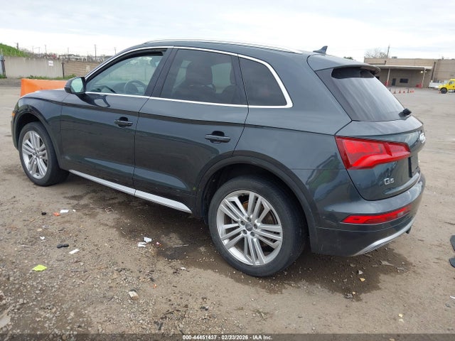 2018 AUDI Q5 WA1BNAFY5J2236575 Photo 2
