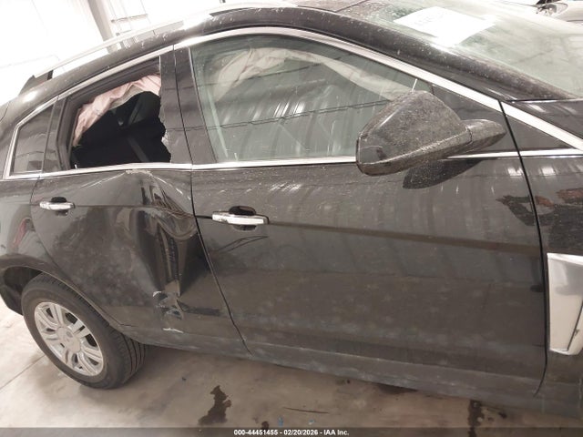 3GYFNBE3XFS554619 Cadillac Srx Luxury Collection