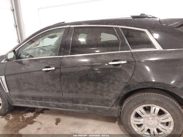 3GYFNBE3XFS554619 Cadillac Srx Luxury Collection