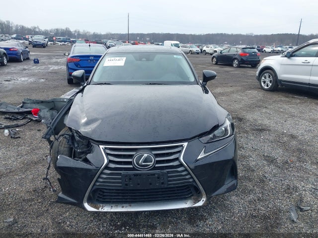 2017 Lexus Is 200t მანქანა იყიდება აუქციონზე, vin: JTHBA1D27H5050771, აუქციონის ნომერი: 44451465