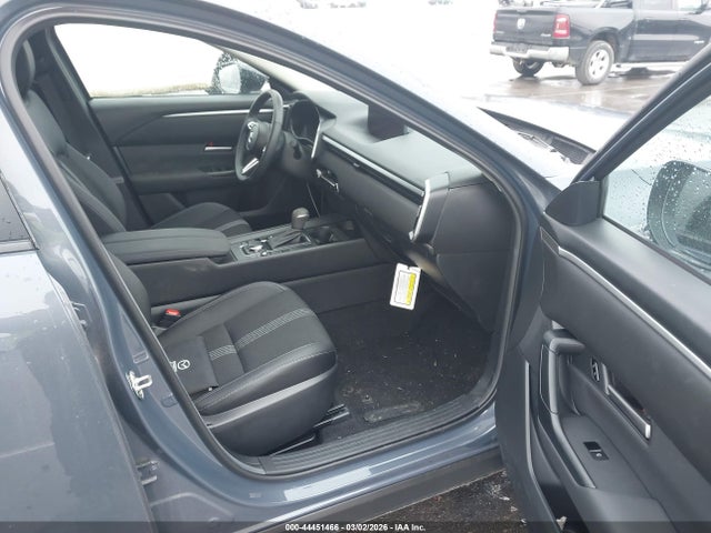 44451466 :رقم المزاد ، 7MMVAABW8SN108771 vin ، 2025 Mazda Cx-50 Hybrid Preferred Package مزاد بيع