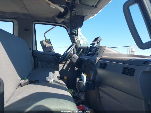 International Mv 2021 3HAEUMML5ML148154 Image 5