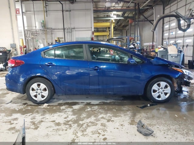 3KPFK4A75JE189051 KIA FORTE LX