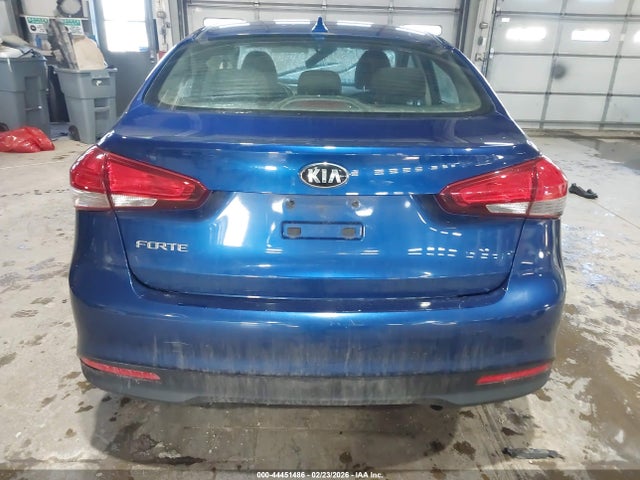 3KPFK4A75JE189051 KIA FORTE LX