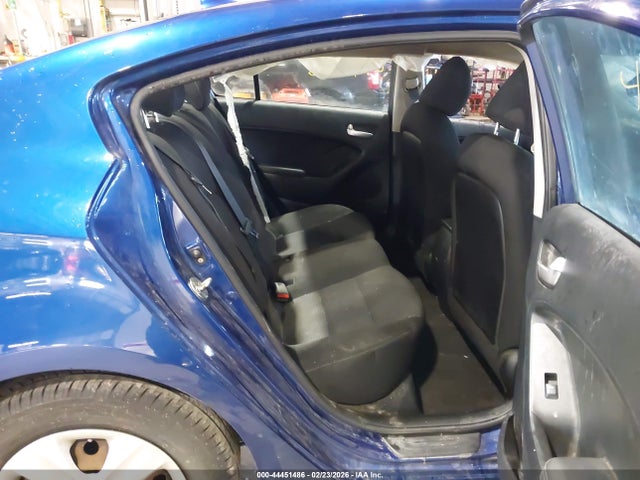 3KPFK4A75JE189051 KIA FORTE LX