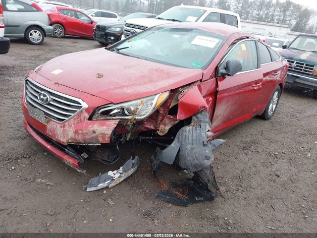 Hyundai SONATA SE 2015 5NPE24AF9FH159086 Image 2