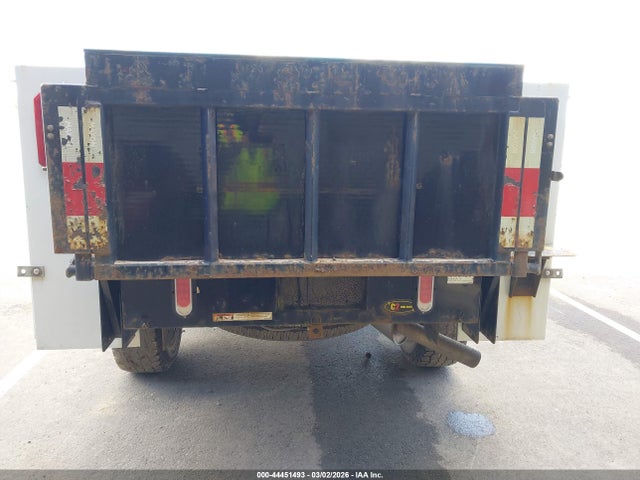 3C7WR3AJ0LG266260 RAM 3500 Tradesman 4x4 8&#039; Box