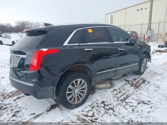 2017 CADILLAC XT5 1GYKNDRS8HZ105585 Photo 3