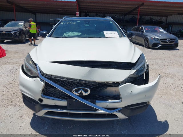 2017 Infiniti Qx30 Premium მანქანა იყიდება აუქციონზე, vin: SJKCH5CRXHA034219, აუქციონის ნომერი: 44451517