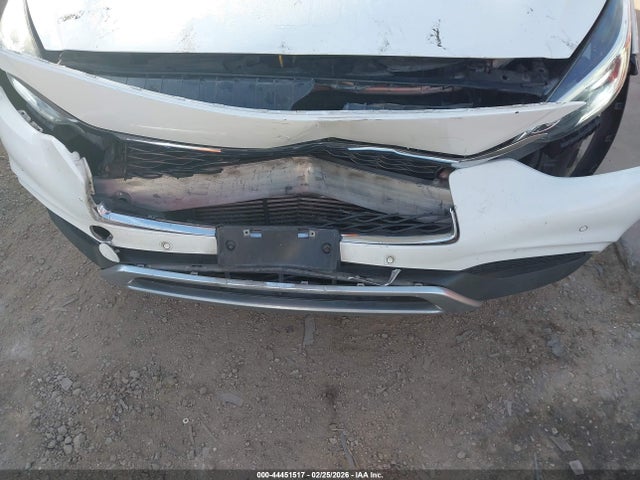 2017 Infiniti Qx30 Premium მანქანა იყიდება აუქციონზე, vin: SJKCH5CRXHA034219, აუქციონის ნომერი: 44451517