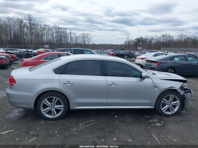 1VWBV7A37FC068411 Volkswagen Passat 2.0l Tdi Se