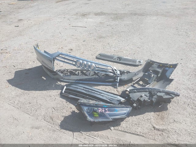 44451528 :رقم المزاد ، WAUGMAF47KA023451 vin ، 2019 Audi A4 40 Premium مزاد بيع
