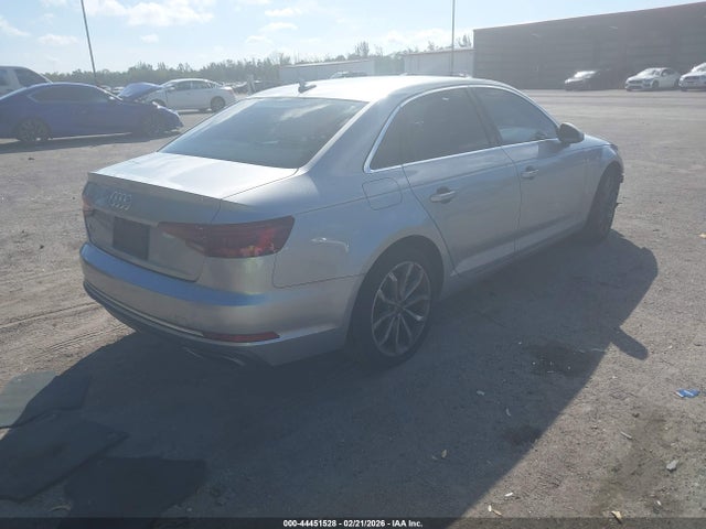 44451528 :رقم المزاد ، WAUGMAF47KA023451 vin ، 2019 Audi A4 40 Premium مزاد بيع