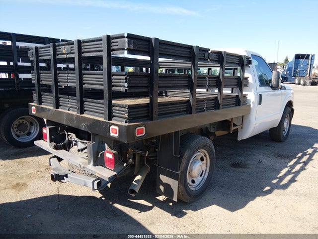 Ford F-350 Xl 2015 1FDRF3A6XFED11064 Image 4