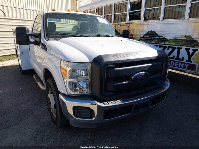 Ford F-350 Chassis Xl 2016 1FDRF3G63GEC86663 Image 13