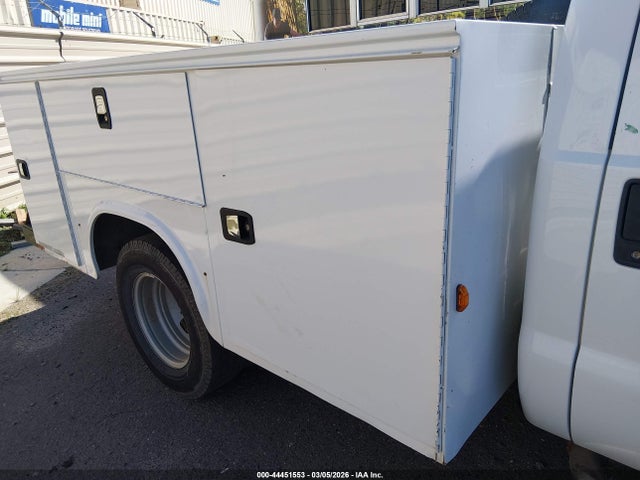 Ford F-350 Chassis Xl 2016 1FDRF3G63GEC86663 Image 5