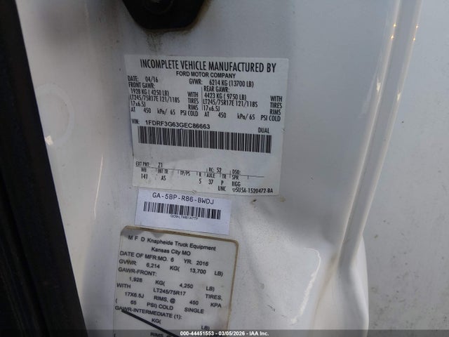 Ford F-350 Chassis Xl 2016 1FDRF3G63GEC86663 Image 8