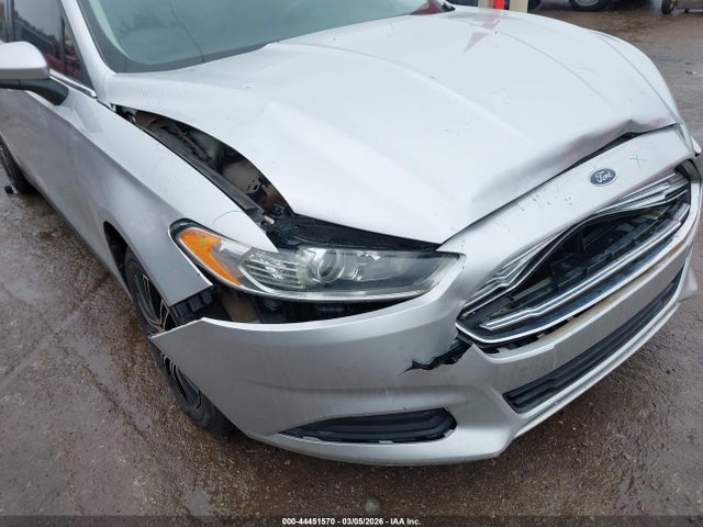 44451570 :رقم المزاد ، 3FA6P0G71DR119342 vin ، 2013 Ford Fusion S مزاد بيع