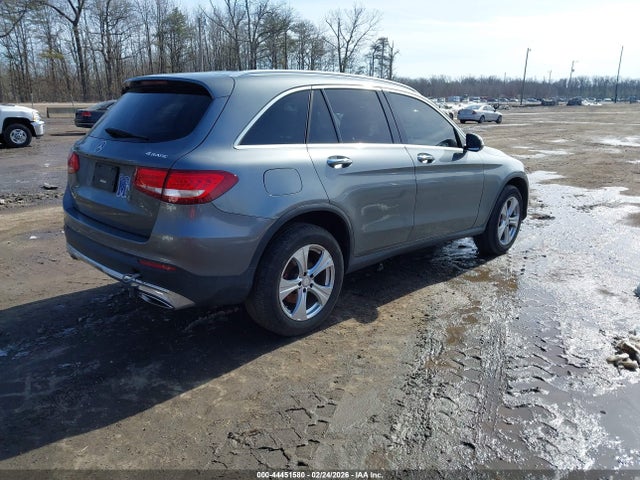 2016 Mercedes-benz Glc 300 4matic მანქანა იყიდება აუქციონზე, vin: WDC0G4KB2GF016137, აუქციონის ნომერი: 44451580