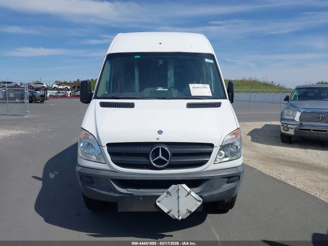 44451595 :رقم المزاد ، WD3PE8CB4C5712394 vin ، 2012 Mercedes-benz Sprinter 2500 High Roof مزاد بيع
