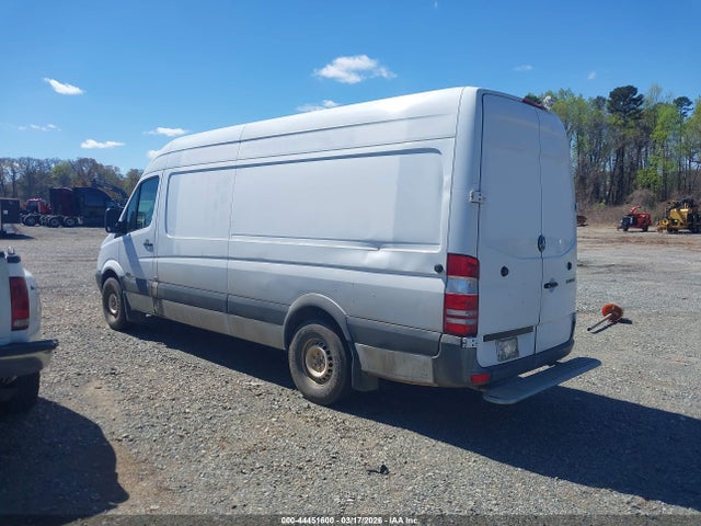 44451600 :رقم المزاد ، WD3PE8CB4C5677372 vin ، 2012 Mercedes-benz Sprinter 2500 High Roof مزاد بيع