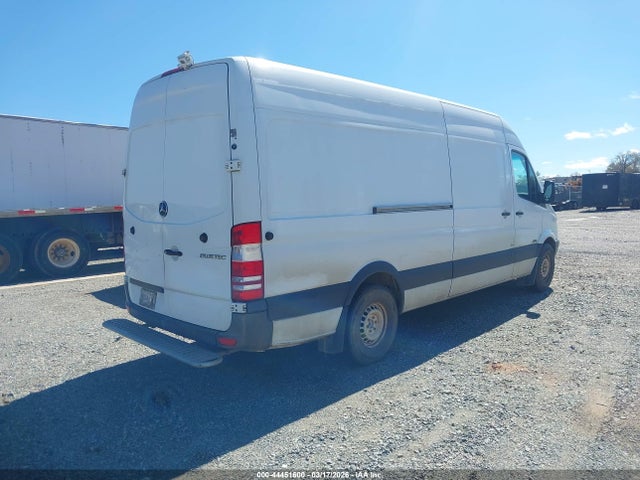 44451600 :رقم المزاد ، WD3PE8CB4C5677372 vin ، 2012 Mercedes-benz Sprinter 2500 High Roof مزاد بيع