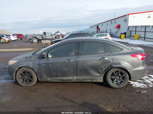 Ford FOCUS SE 2017 1FADP3F23HL223544 Image 14