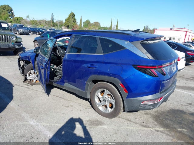 2022 HYUNDAI TUCSON 5NMJBCAE3NH039814 Photo 2