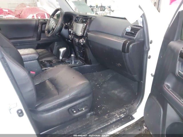 2023 TOYOTA 4RUNNER JTERU5JR7P6211110 Photo 4