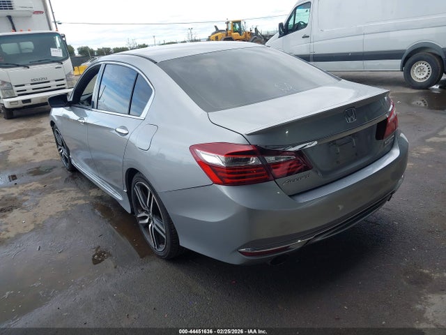 1HGCR2F14HA085320 Honda Accord Sport Se