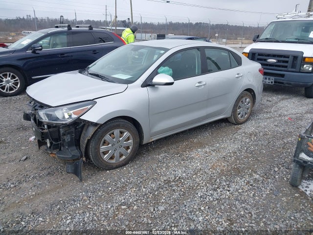 3KPA24AD2ME395027 KIA RIO LX