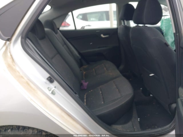 3KPA24AD2ME395027 KIA RIO LX