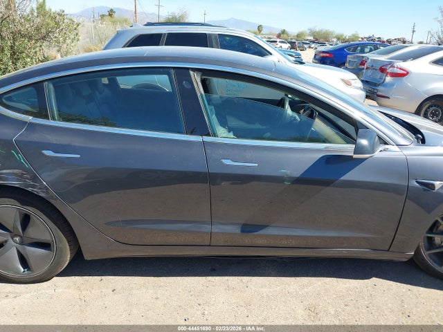 Продаж на аукціоні авто 2018 Tesla Model 3 Long Range/performance, vin: 5YJ3E1EB5JF131362, номер лоту: 44451690