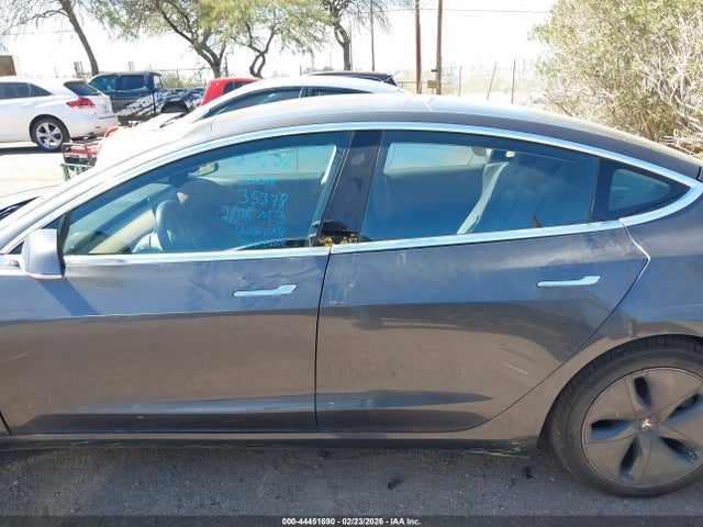 Продаж на аукціоні авто 2018 Tesla Model 3 Long Range/performance, vin: 5YJ3E1EB5JF131362, номер лоту: 44451690