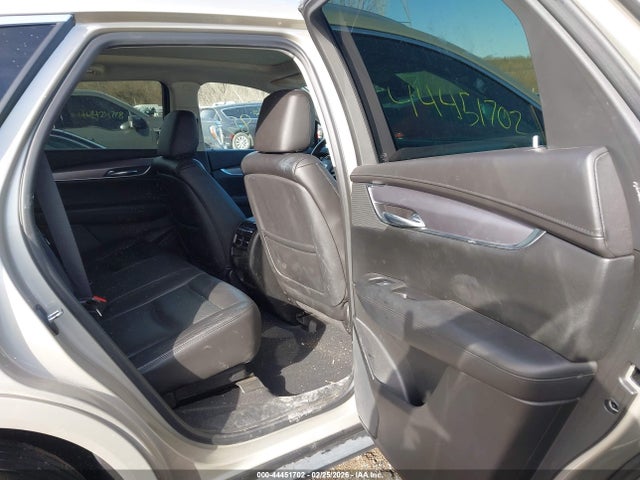 Продаж на аукціоні авто 2017 Cadillac Xt5 Premium Luxury, vin: 1GYKNCRS7HZ118130, номер лоту: 44451702