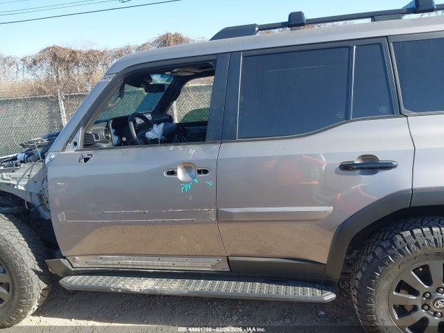 Toyota Land Cruiser 2025 JTEABFAJ4S5012517 Image 15
